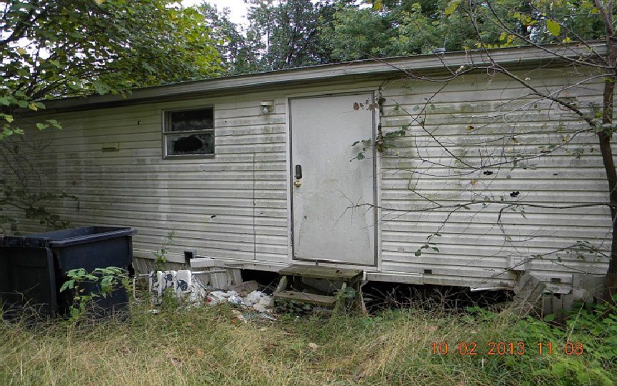 2nd image of 19601 SE 160th St