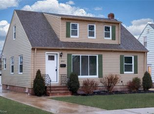 31931 Dickerson Rd, Willowick, OH 44095