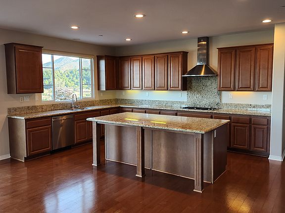 4th image of 2828 Windstone Gln
