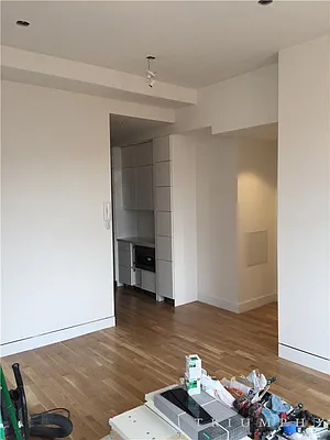 Rented by Triumph Property Group | media 23