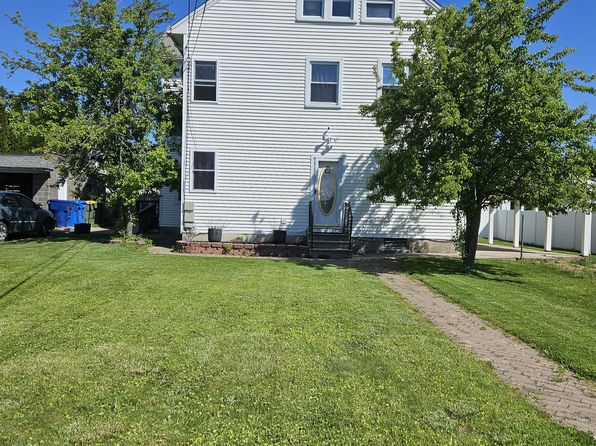 42 Anderson Ave #3