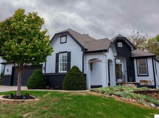 18412 Emile Cir, Elkhorn, NE 68022