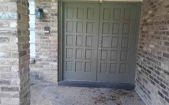 2nd image of 8560 Park Ln #169