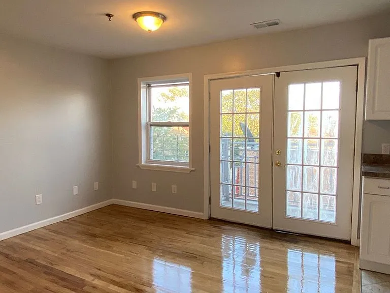 812 - OM-812 New York Avenue LLC — Photo 29