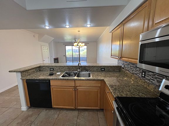 3rd image of 19777 N 76th St APT 1137
