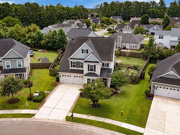 5th image of 179 Berwick Dr