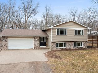 99 268th Ln NE, Isanti, MN 55040