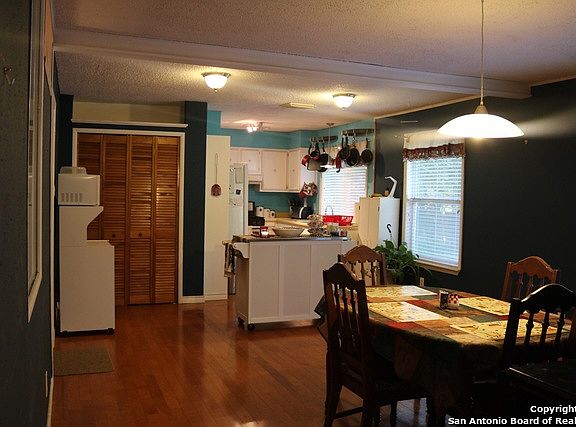 3rd image of 11414 Baraeswood St