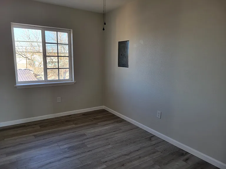 204 Ash St #7 — Photo 7