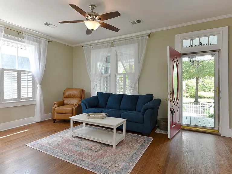 1719 Wrightsville Ave — Photo 8