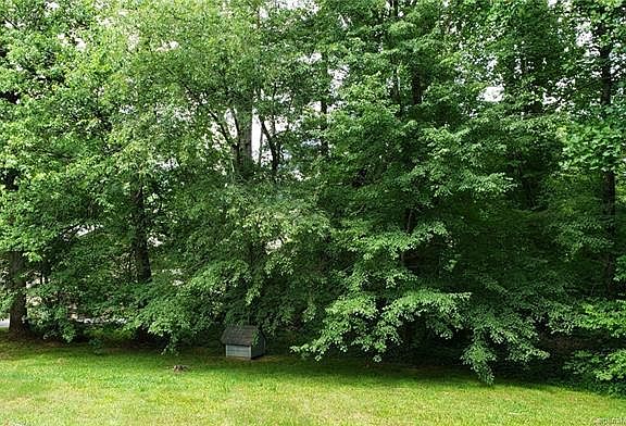 2nd image of 111 Peacock View Dr #21