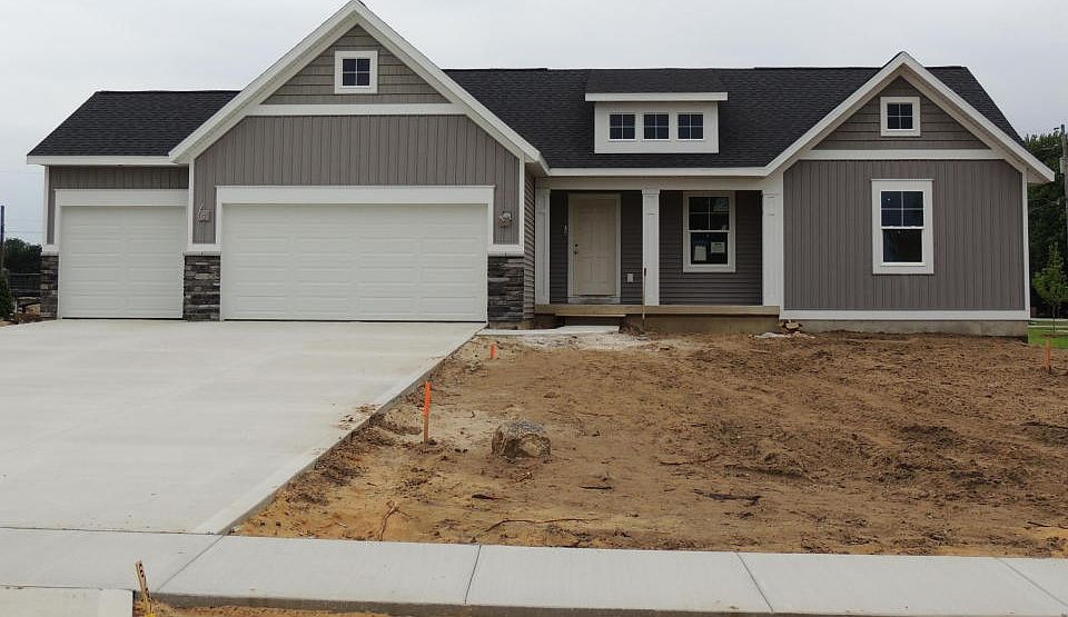 1st image of 6385 Eaglewood Dr