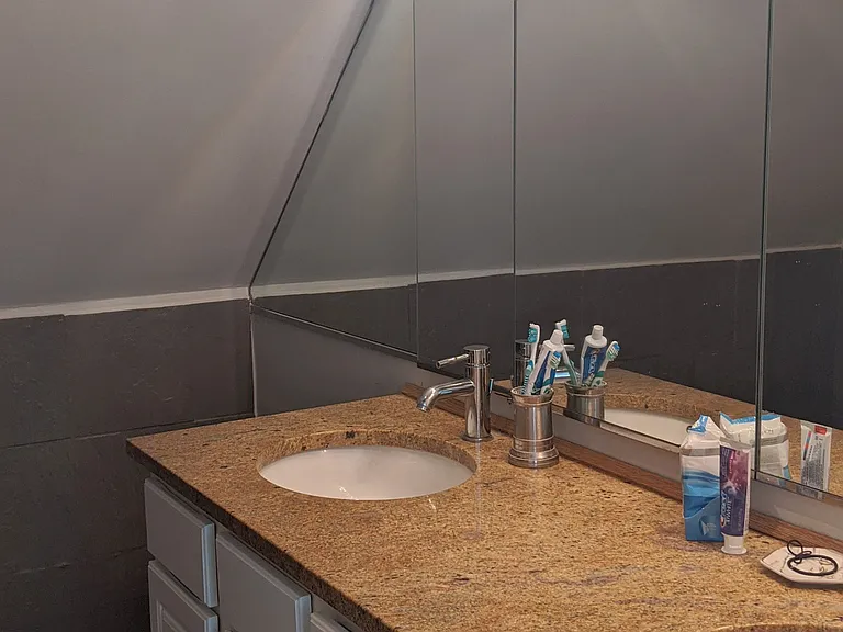 2824 N Sheffield Ave #2 — Photo 15