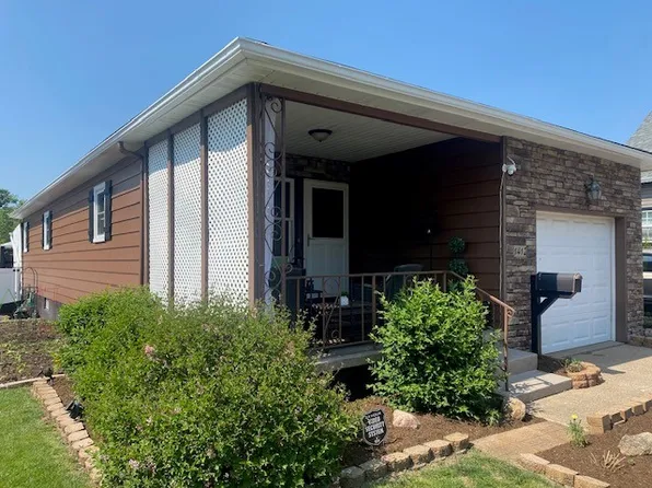 1412 W 38th St, Erie, PA 16508