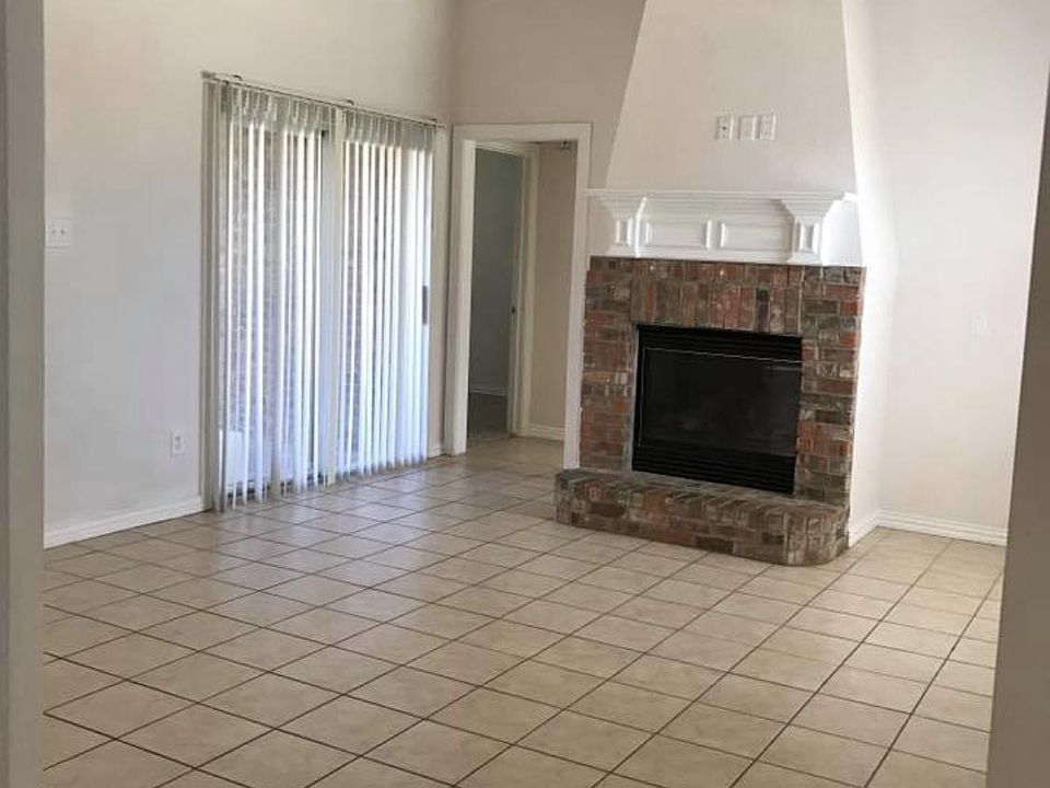 2nd image of 2026 Huntington Dr