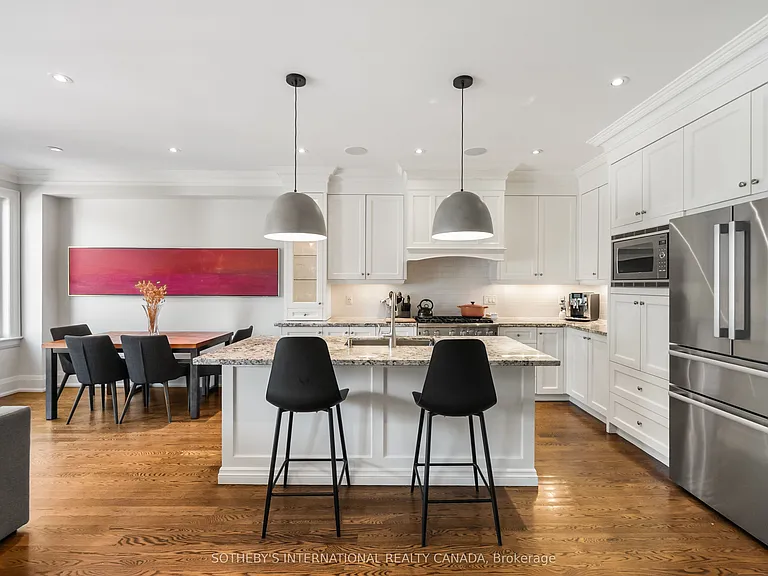 200 Donlea Dr — Photo 9