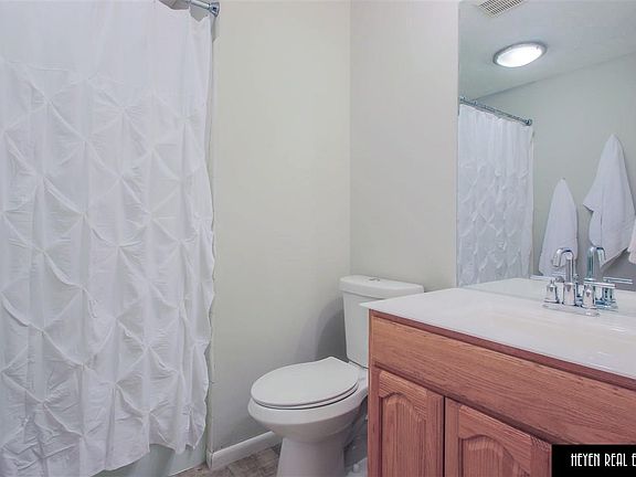 5th image of 6729 S 139th Avenue Cir