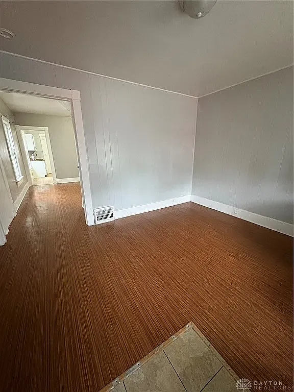 3 bed, 1204 sqft, $1,300 — Photo 3