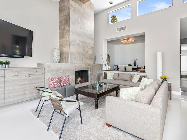 54877 Inverness Way — Photo 18