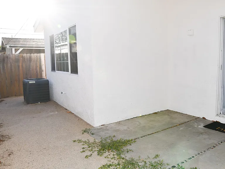 316 N Parker St — Photo 48