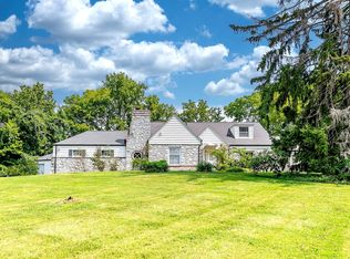 22 Clayton Ter, Saint Louis, MO 63131