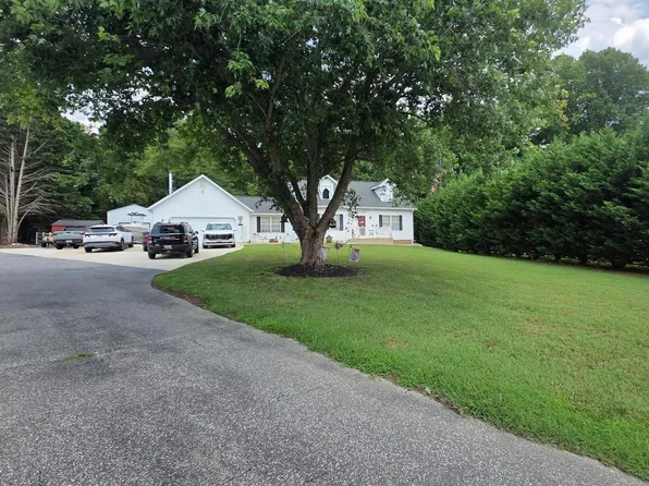 2150 Clearview Dr, Owings, MD 20736