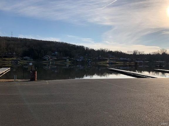 3rd image of 6266 Corral Dr
