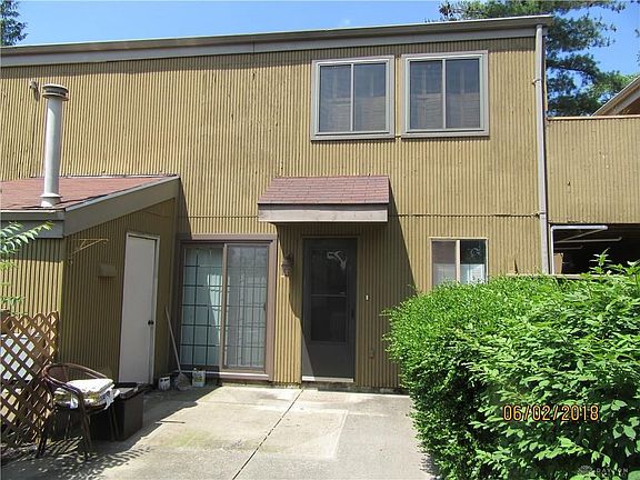 2nd image of 4749 Shaunee Creek Dr