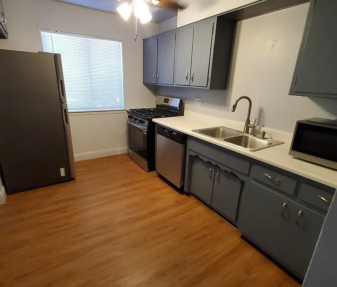828 Pecan Ct #B — Photo 5