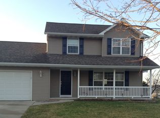 425 Polczinski Cir, Oconto Falls, WI 54154