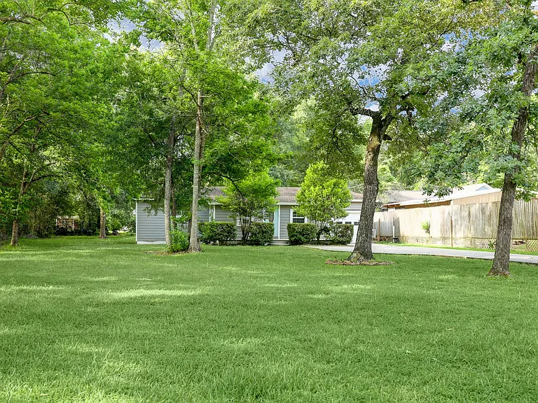 9193 Lucille Ln — Photo 5