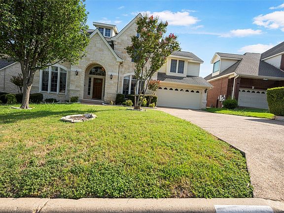 3rd image of 10025 Dianella Ln