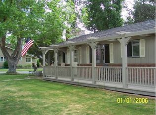 1592 6th St, Minden, NV 89423