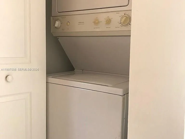 10165 Twin Lakes Dr #23-F — Photo 10