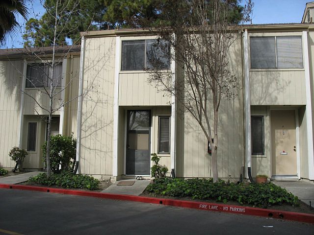 1st image of 3023 Kaiser Dr Unit I