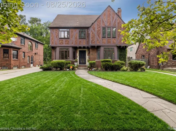 18944 Warrington Dr, Detroit, MI 48221