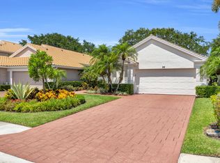 717 Pinehurst Way, Palm Beach Gardens, FL 33418