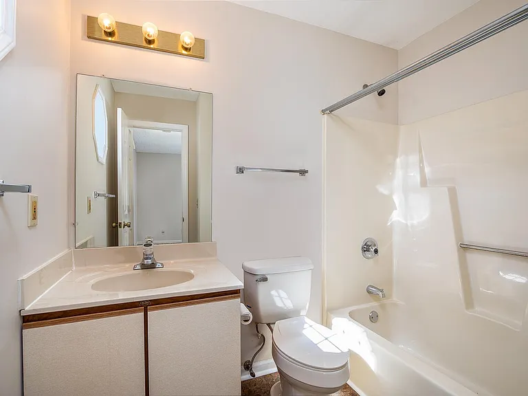 110 Heywood Rd #2D — Photo 13