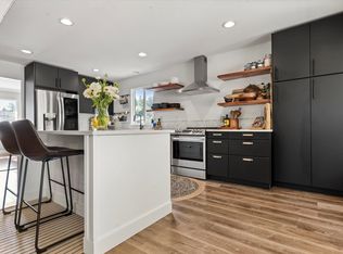 36125 Marshall Rd, Abbotsford, BC V3G 2W9