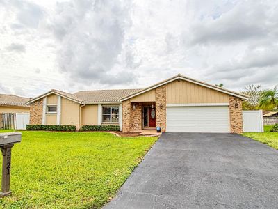 5221 King Arthur Ave, Davie, FL, 33331