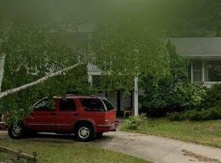 2811 Oakridge Dr SW, Rochester, MN 55902