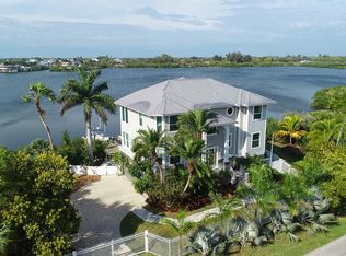 1397 Bayshore Dr, Terra Ceia, FL 34250