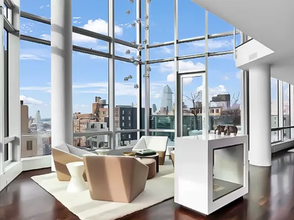 166 West 18th Street image 1 of 25