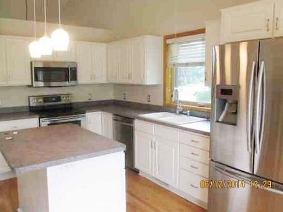 4th image of 8824 Kentucky Ave N