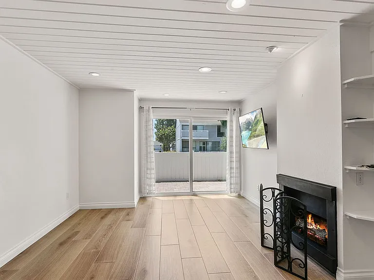 14 Seascape Dr — Photo 2