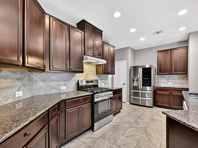 1049 Clove Hitch Rd — Photo 13