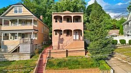 223 Westervelt Avenue