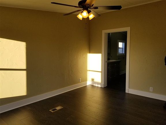 4th image of 646 Ritchey Rd