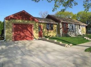 3830 S 3rd St, Milwaukee, WI 53207
