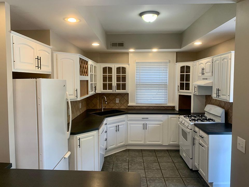1st image of 798 Neil Ave #798.5